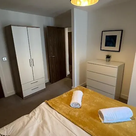 Stunning Manchester City Centre Apartment! Ideal For Small Groups Exterior photo