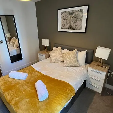 Stunning Manchester City Centre Apartment! Ideal For Small Groups Exterior photo