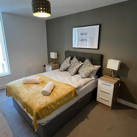 Stunning Manchester City Centre Apartment! Ideal For Small Groups Exterior photo