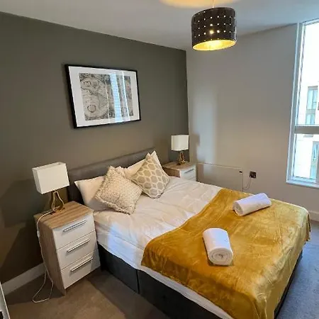 Stunning Manchester City Centre Apartment! Ideal For Small Groups Exterior photo
