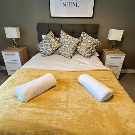 Stunning Manchester City Centre Apartment! Ideal For Small Groups Exterior photo